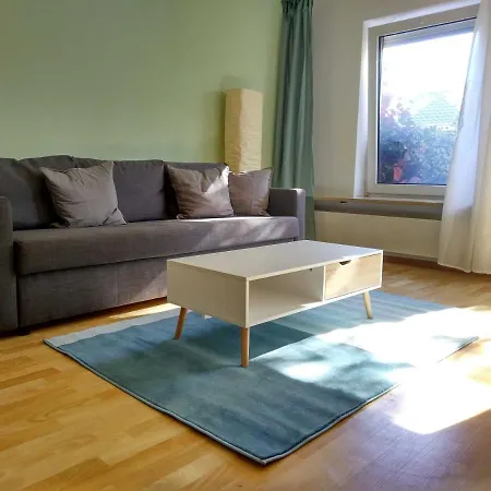 Sonnige Eg_wohnung Mit Garten Terr Отель